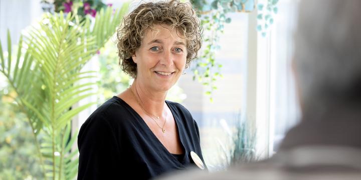 Aandacht begint bij aanraken en zien